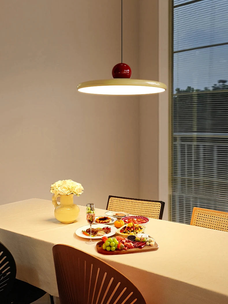 Atlas — Suspension LED minimaliste en métal