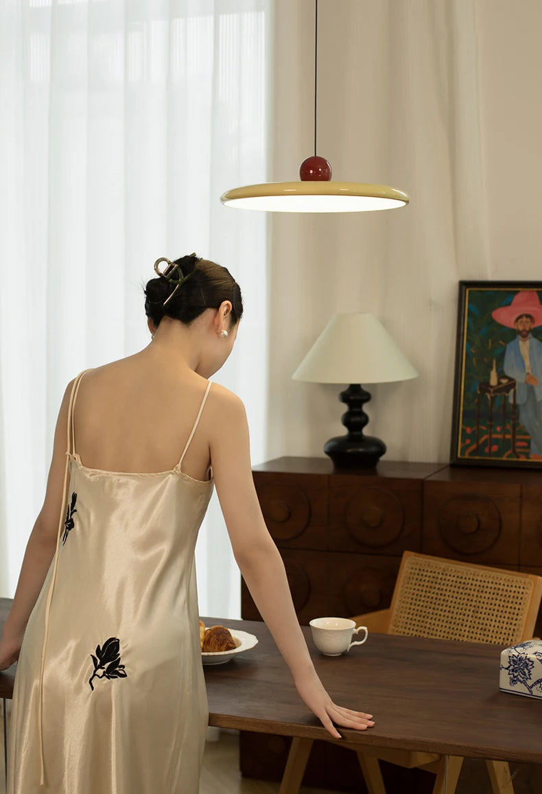 Atlas — Suspension LED minimaliste en métal